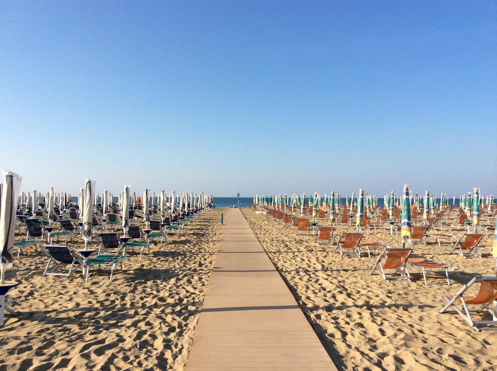Appartamenti Casa Del Mare Bibione Extérieur photo